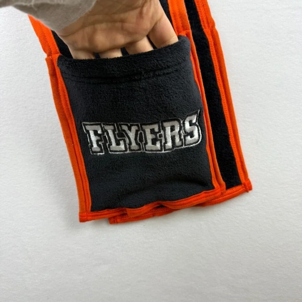 NHL Philadelphia Flyers Hoodie Scarf with Pockets Holiday Gift Hockey Fan, NEW‎